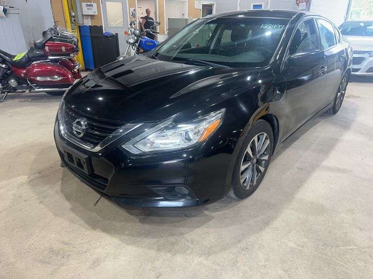 2017 NISSAN Altima SV 1N4AL3AP9HC193435