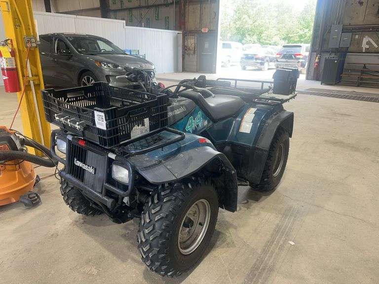 1990 KAWASAKI 400 4X4 JKALFKB11TB524869 WWP6944