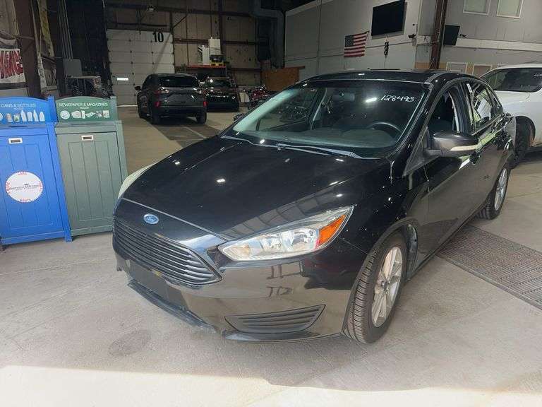 2015 FORD Focus SE 1FADP3F26FL370745