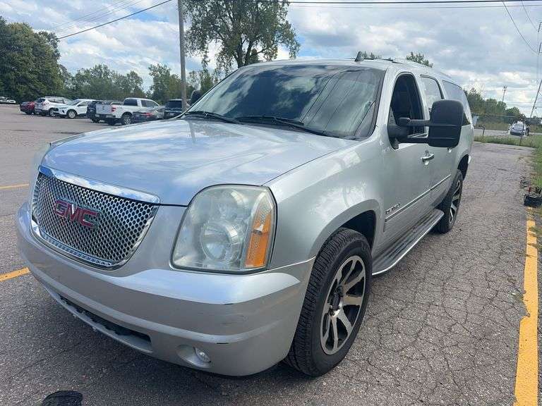 2012 GMC Yukon XL Denali 1GKS2MEF6CR262634