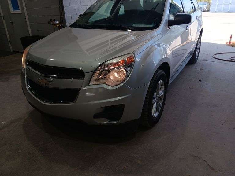 2013 CHEVROLET Equinox LS 1GNALBEK7DZ120520