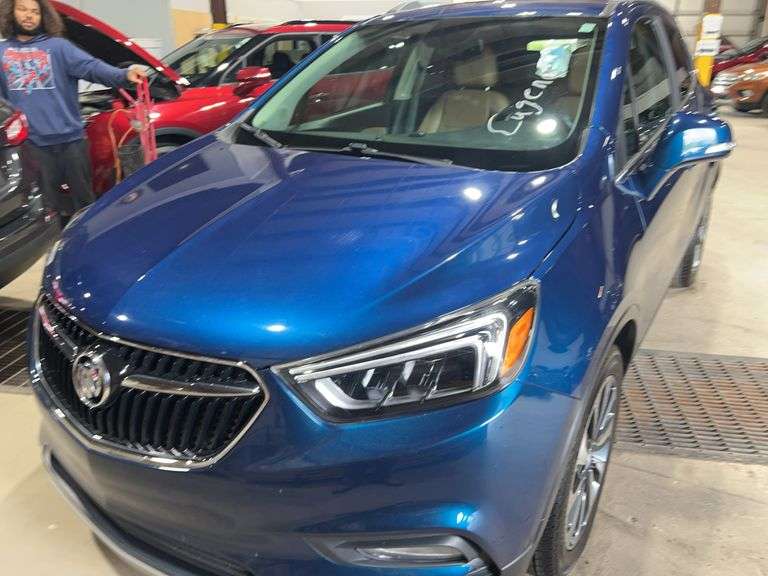 2019 BUICK Encore Essence KL4CJCSM6KB927954