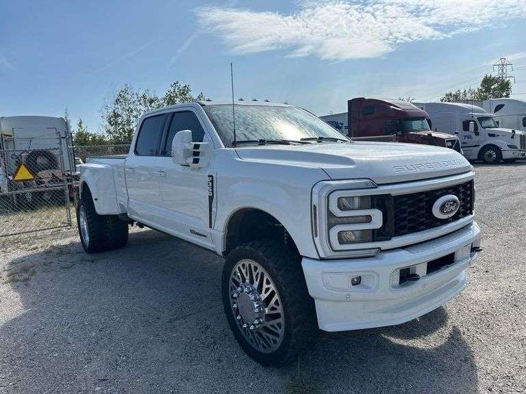 2023 FORD F-350 XLT 1FT8W3DM4PED22606