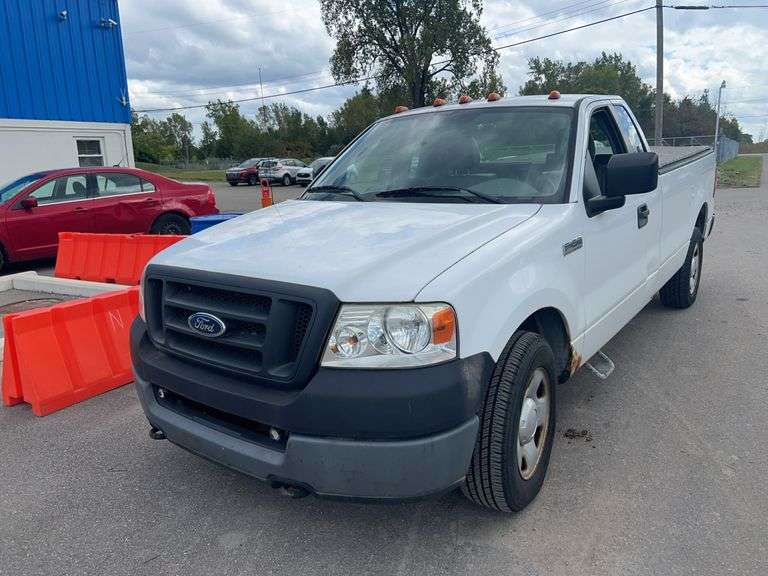 2005 FORD F-150 Styleside 1FTRF12W65NC08844