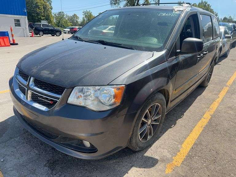2016 DODGE Grand Caravan SXT 2C4RDGCG3GR364913