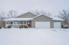 9 +/- Acres w/ House