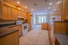 9 +/- Acres w/ House