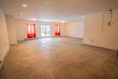 9 +/- Acres w/ House