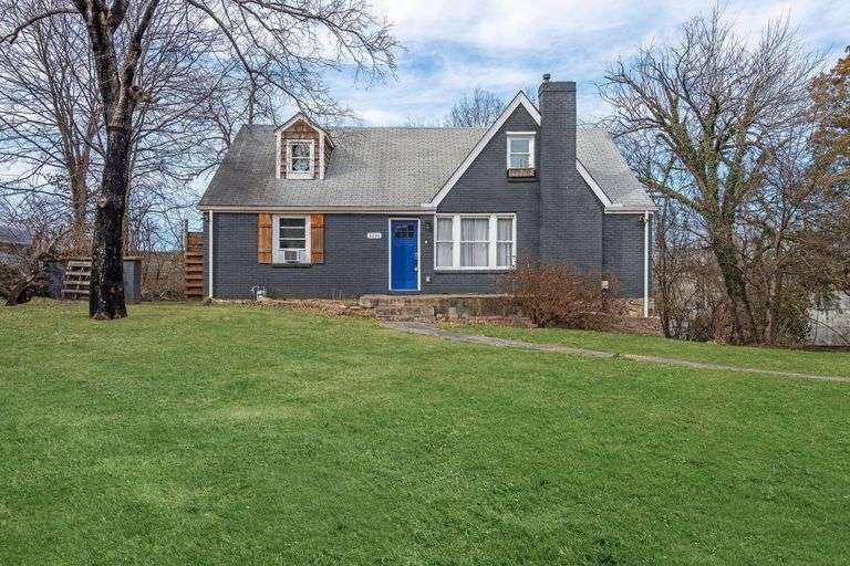 3 BR HOME IN NASHVILLE TN