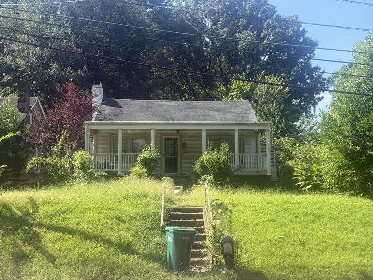 3 BR HOME IN JACKSON TN