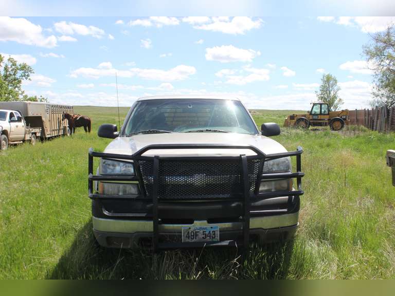 Chevy 2500 w/ Deweze Balebed