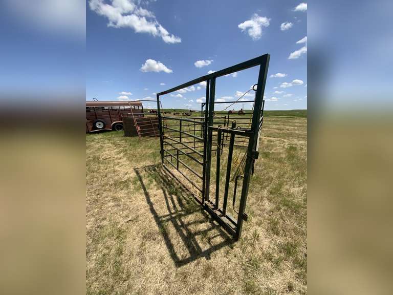 Vern's Maternity Head Catch Gate