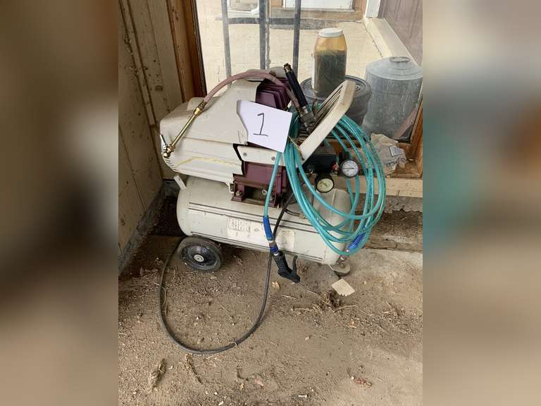 Tool Shop Air Compressor