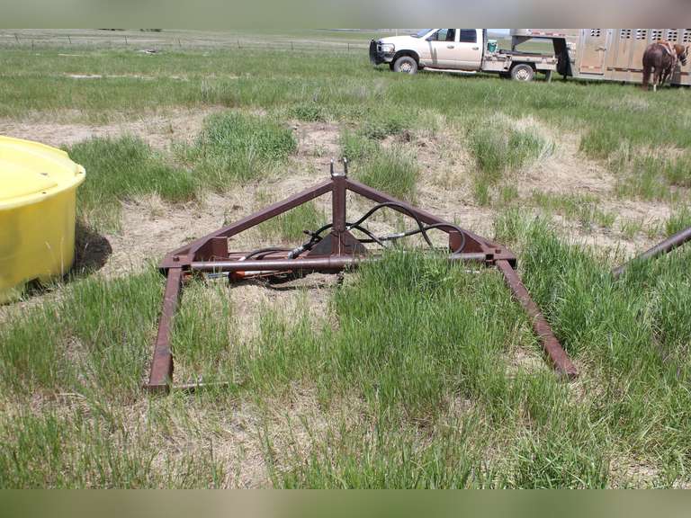 3pt Hydraulic Bale Carrier