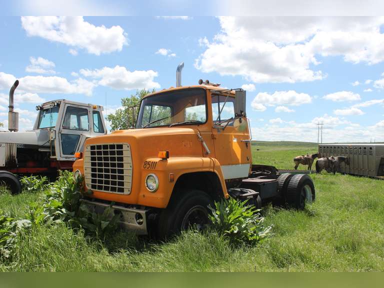 1984 Ford 9000