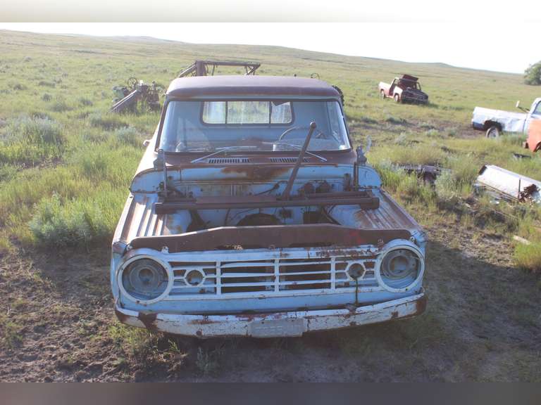 Dodge 100 Pickup