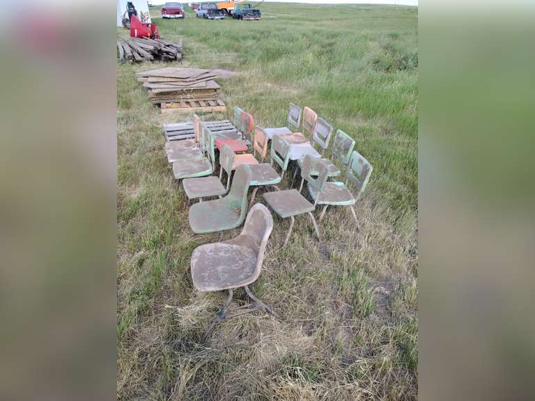16 Kid Chairs, looking for a school program!