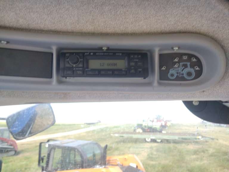New Holland T6050 Tractor
