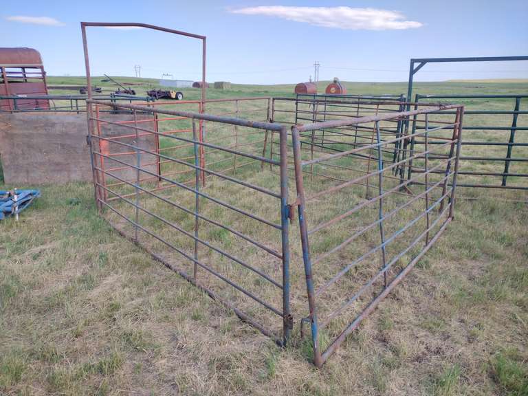 Stroberg Walkthrough Gate and 3 Panels