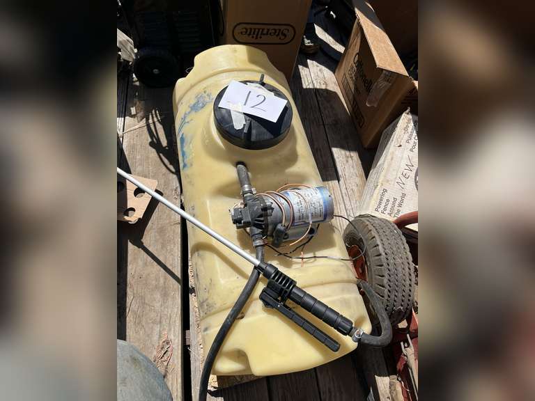 15 gallon ATV sprayer, 12 V DC pump, with wand