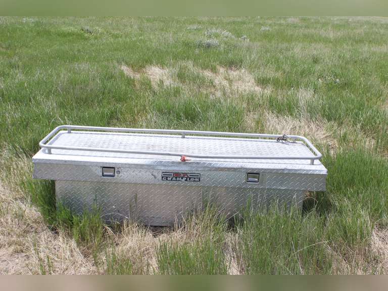 Delta Aluminum Pickup Toolbox