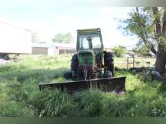 John Deere 4020 w/ 10' Adjustable Dozer
