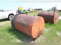 500 Gallon Freestanding Fuel Tank w/ Electric Pump