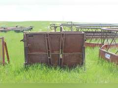 Cow Country Calf Table
