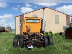 1984 Ford 9000