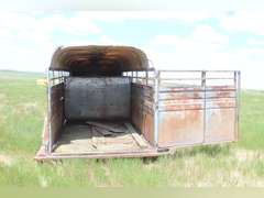 Flying-L Horse Trailer