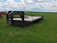 2002 Delta Flatbed Trailer