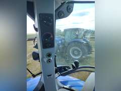 New Holland T6050 Tractor
