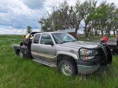 Chevy 2500 w/ Deweze Balebed