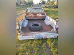 Chevy Custom Deluxe 10 Pickup w/ Toolbox