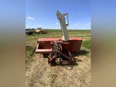 Farm King Hydraulic Directional Snow Blower