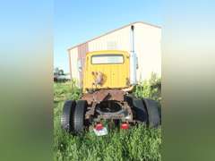 1984 Ford 9000