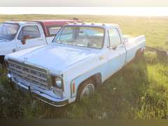 GMC Sierra Classic 1500 w/ Toolbox