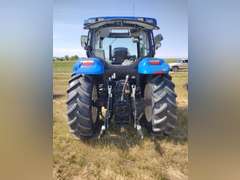New Holland T6050 Tractor