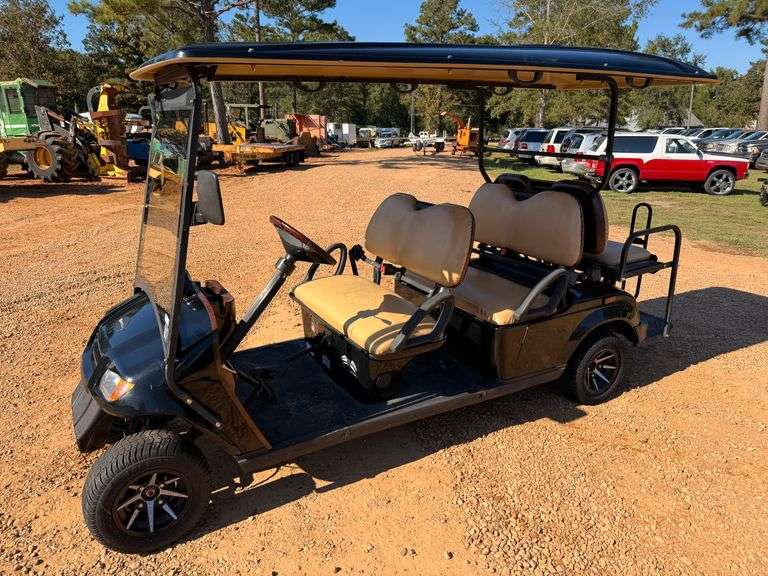 2019 Bintelli Bubble Buddy Electric 6-Passenger Golf Cart