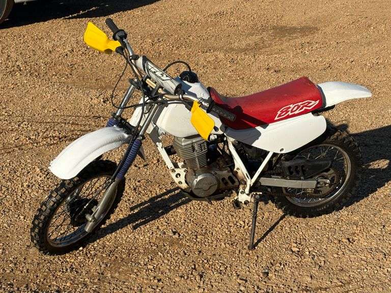 2006 Honda XR80R Dirt Bike