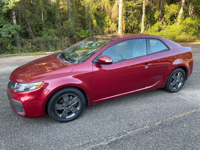 2010 Kia Forte Koup 2 Door Coupe (172,121 Miles),