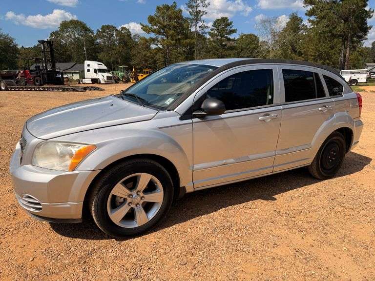 2010 Dodge Caliber SXT 4 Door Hatchback (71,583 Miles)