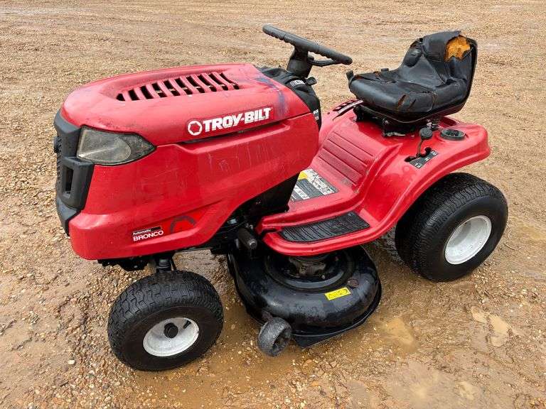 Troy-Bilt Bronco 42" Riding Lawn Mower