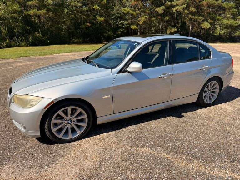 2011 BMW 328i 4 Door Sedan (141,091 Miles)