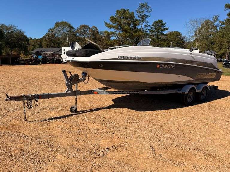 2007 Seadoo Islandia SE 22' Jet Boat w/Trailer