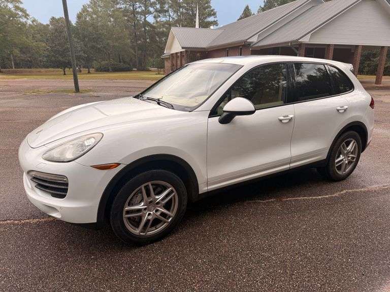 2014 Porsche Cayenne S 4WD 4 Door Wagon (200,467 Miles)