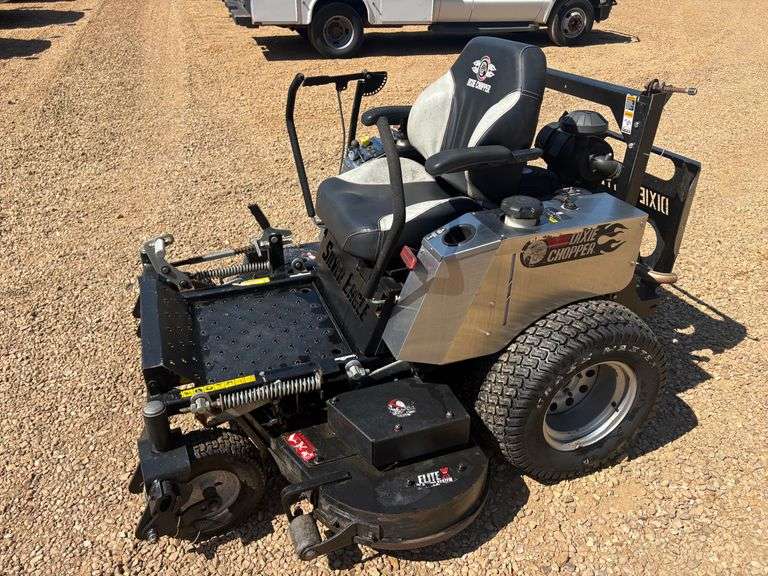 2016 Dixie Chopper "Silver Eagle" 60" Zero Turn Lawn Mower (1,079 Hours)
