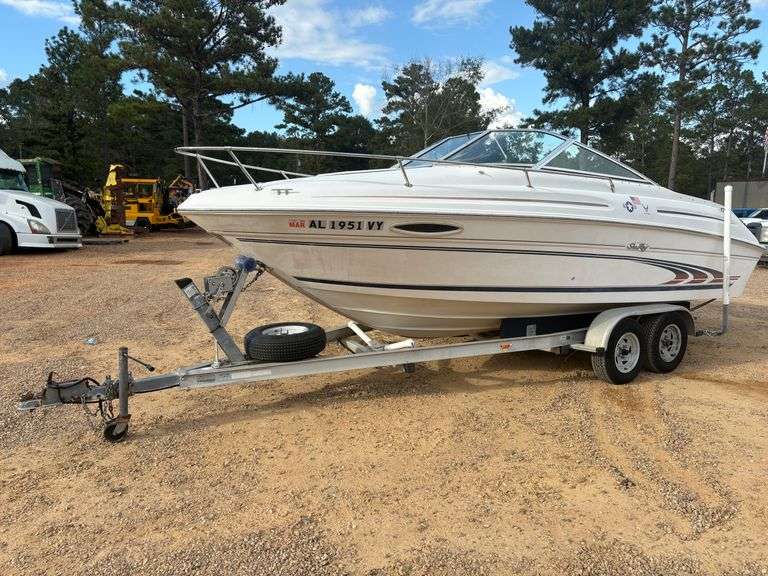 1998 Sea Ray 215 Boat w/Trailer (431 Hours)