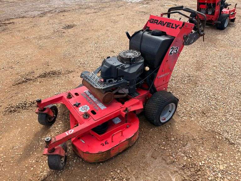 2014 Gravely Pro Walk Commercial Mower (845 Hours) #10