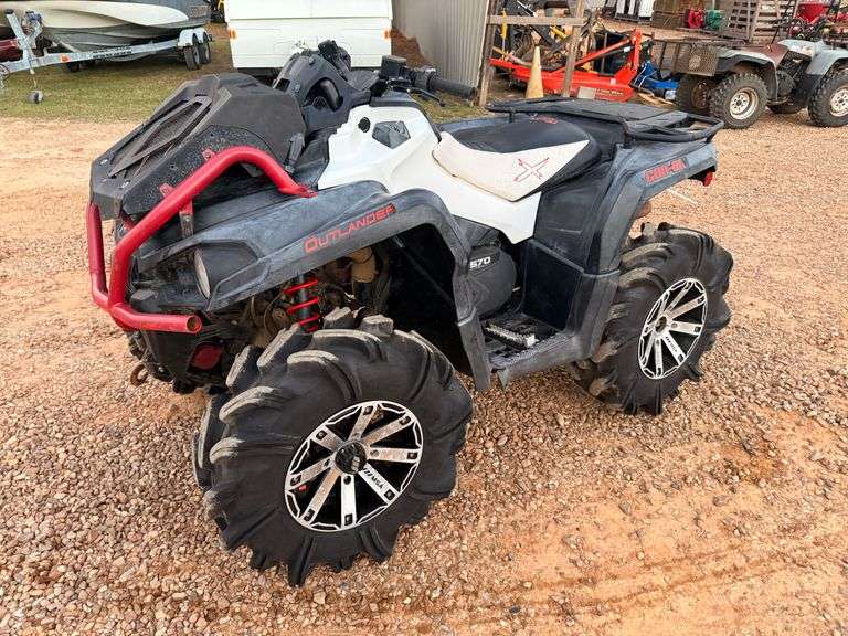 Can-Am Outlander X MR 570 4x4 ATV (1,096 Miles)